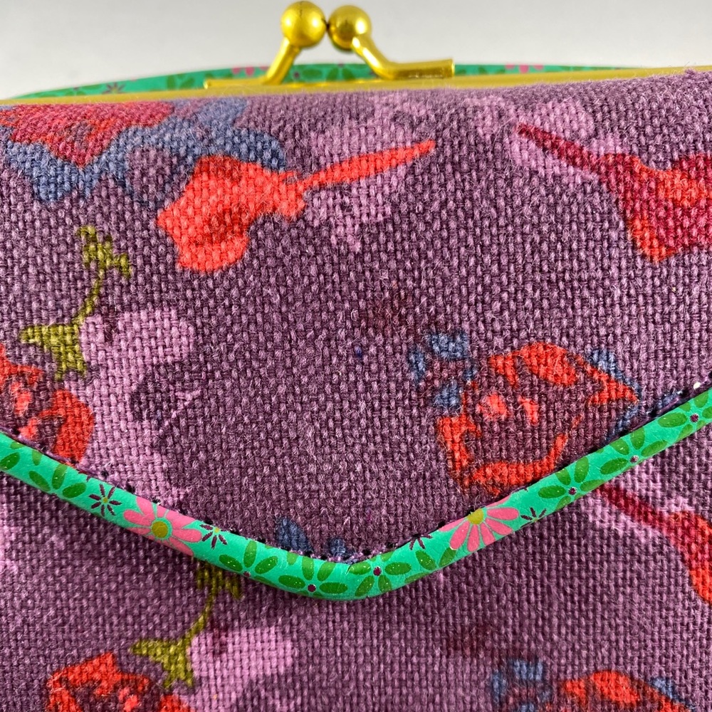 Loop canvas floral wallet purple w/ red roses - Picture 2 of 6